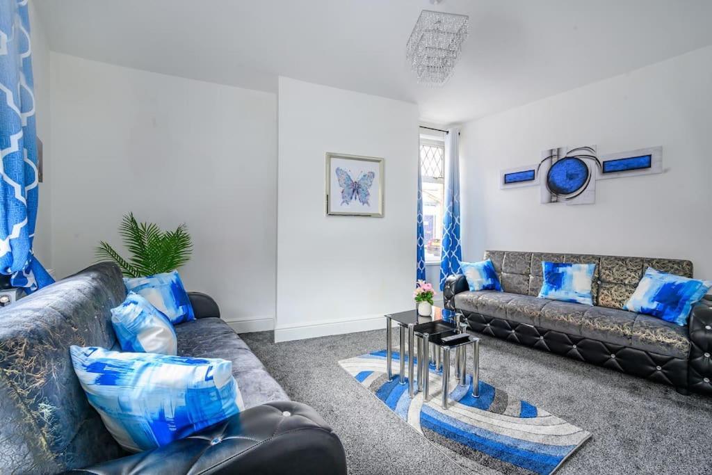 -16Pt- For Your Relaxed & Cosy Stay & Free Parking Leeds  Buitenkant foto