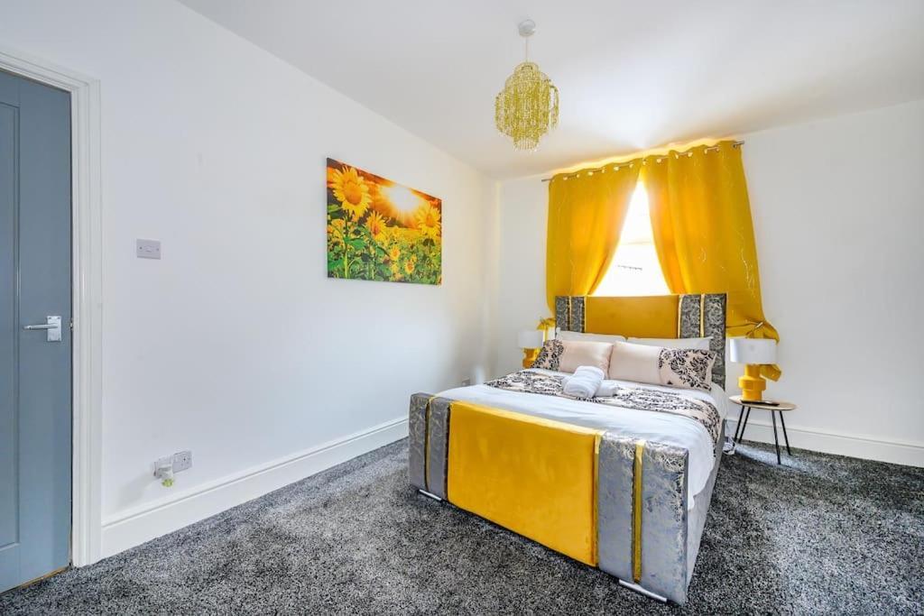 -16Pt- For Your Relaxed & Cosy Stay & Free Parking Leeds  Buitenkant foto